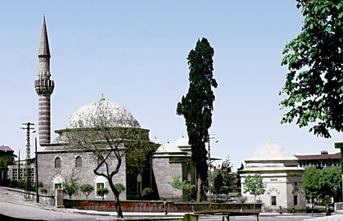 Gülbahar Hatun Camii